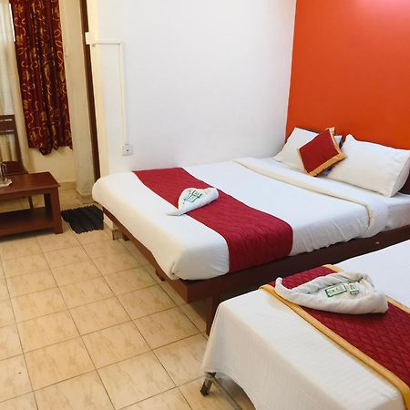 Hotel Gamas Inn Thiruvananthapuram Buitenkant foto
