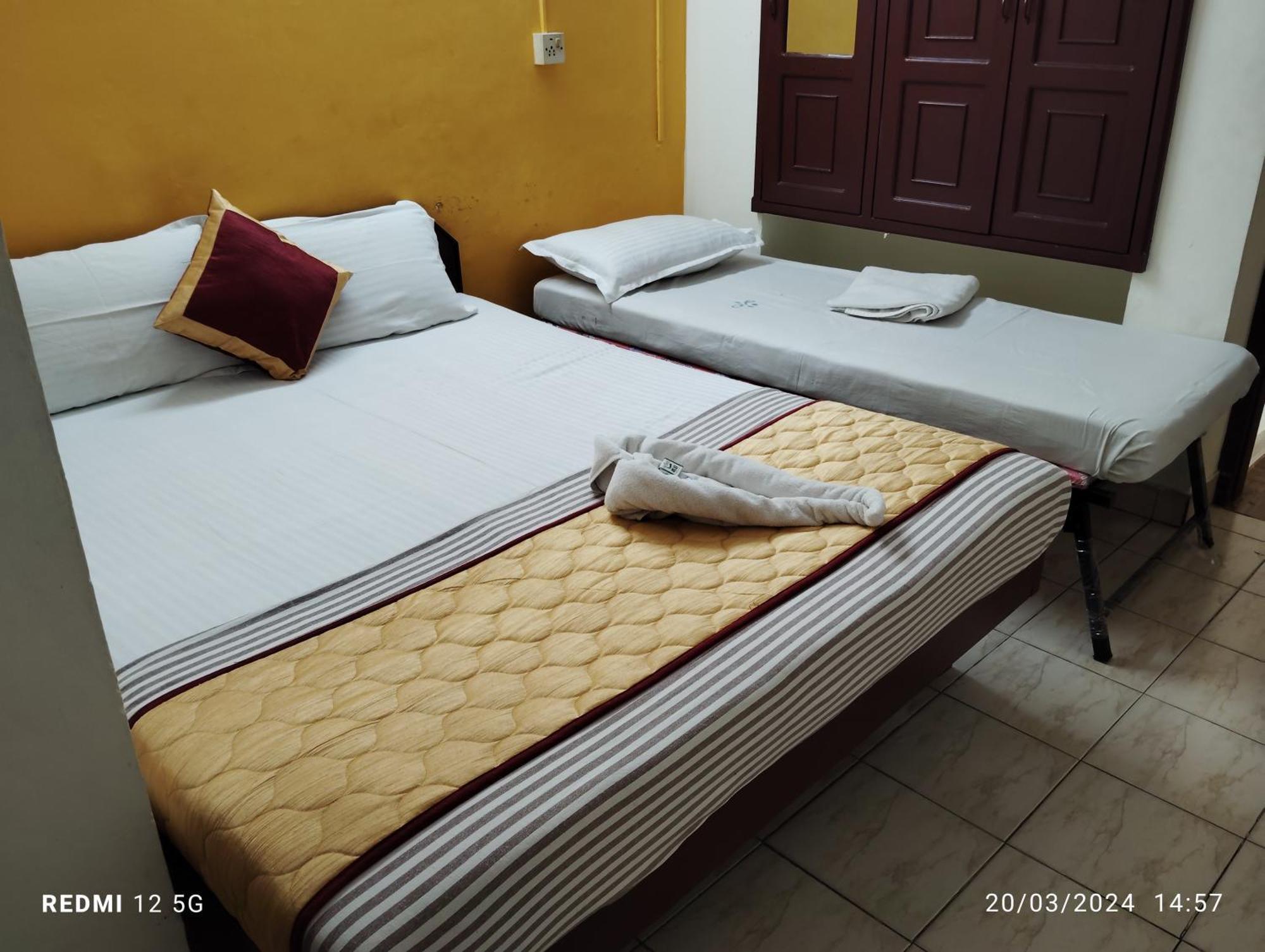 Hotel Gamas Inn Thiruvananthapuram Buitenkant foto