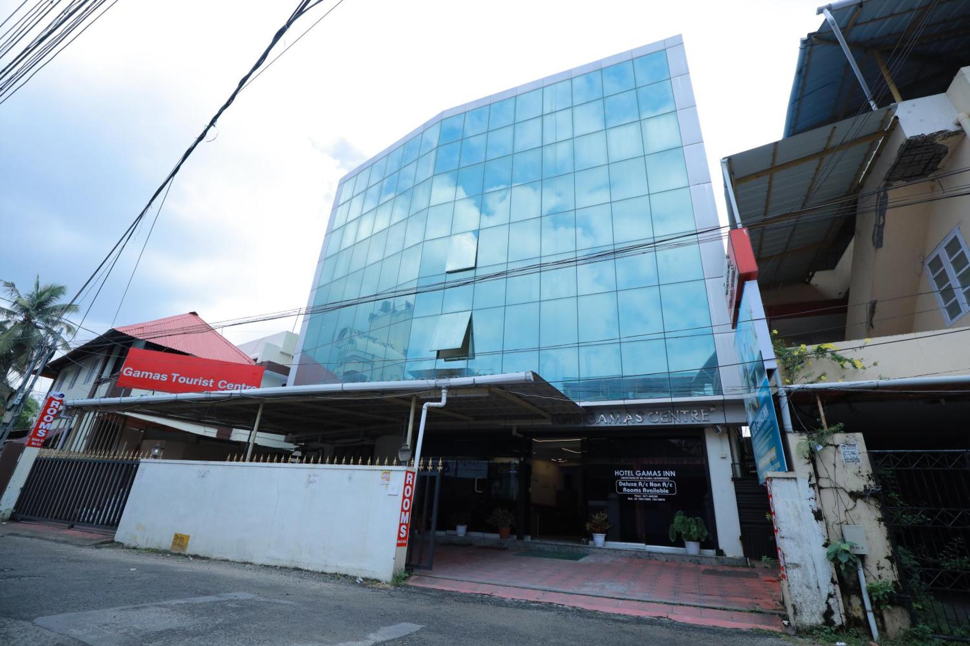 Hotel Gamas Inn Thiruvananthapuram Buitenkant foto