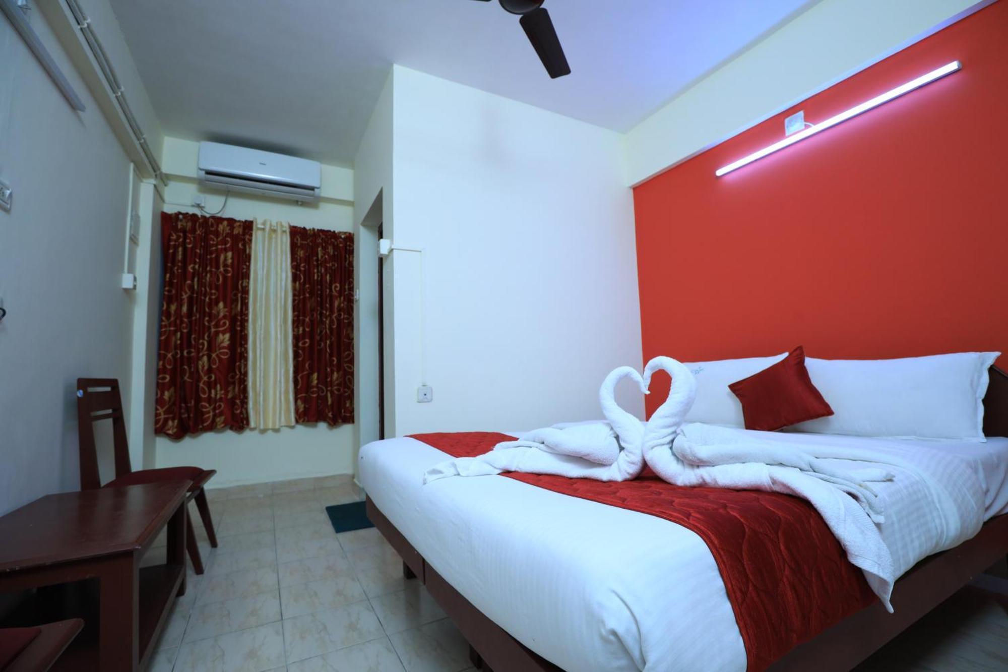 Hotel Gamas Inn Thiruvananthapuram Buitenkant foto