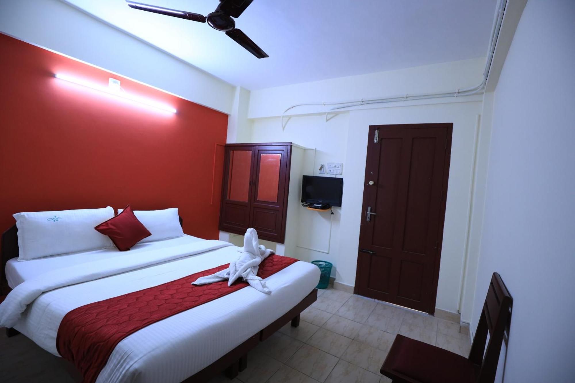 Hotel Gamas Inn Thiruvananthapuram Buitenkant foto