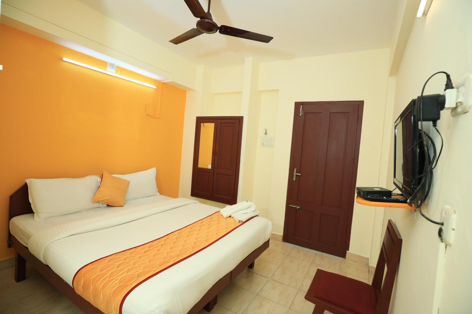 Hotel Gamas Inn Thiruvananthapuram Buitenkant foto
