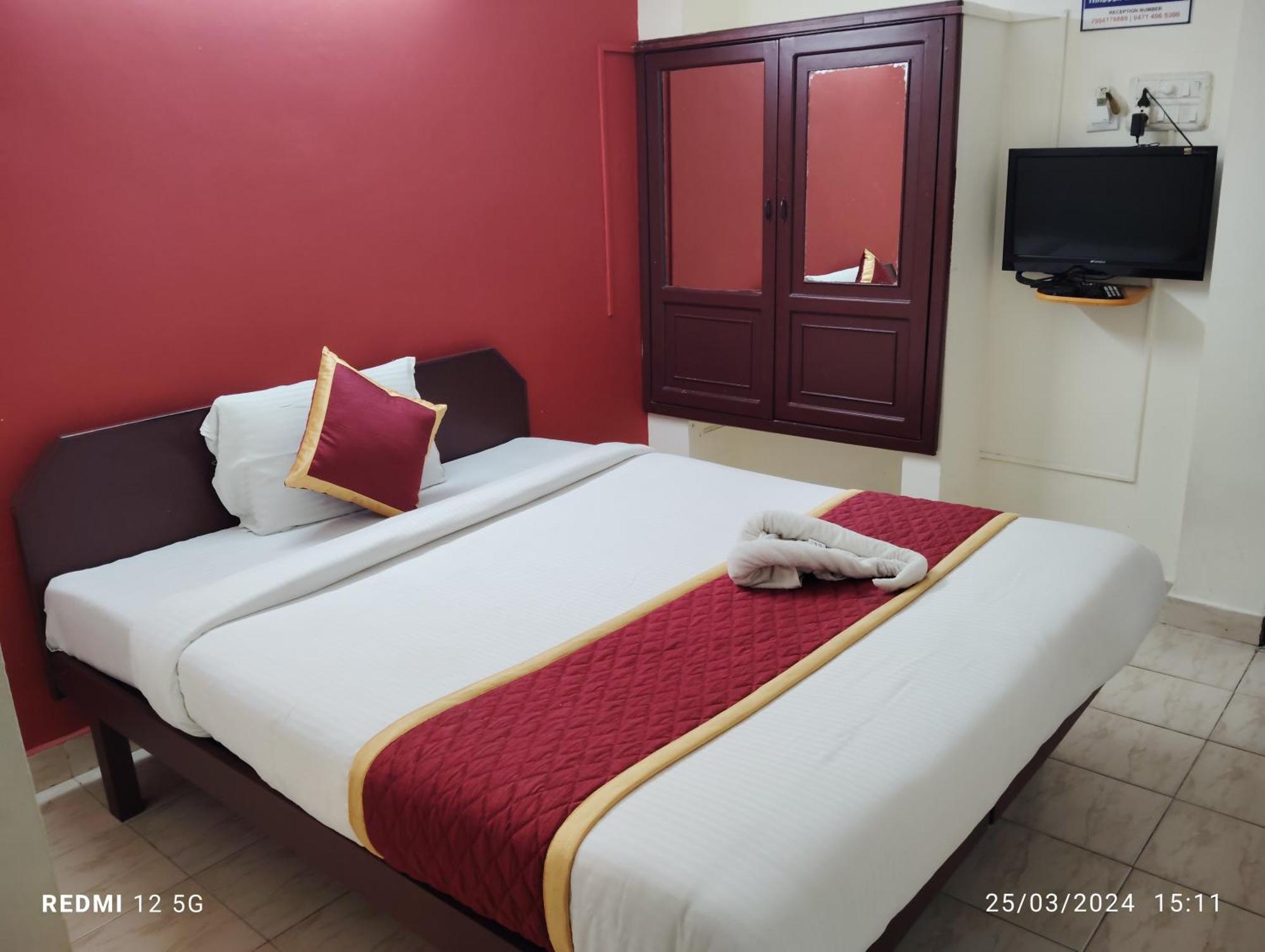 Hotel Gamas Inn Thiruvananthapuram Buitenkant foto