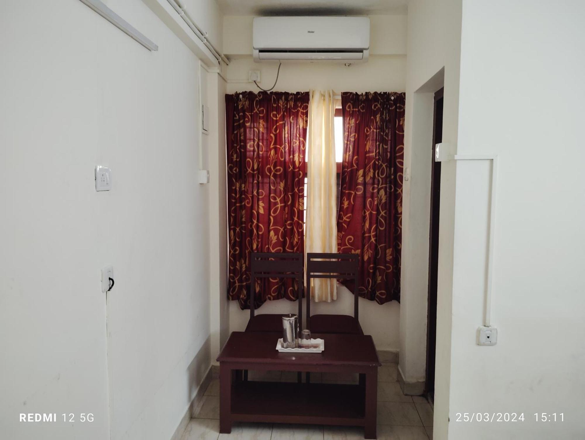 Hotel Gamas Inn Thiruvananthapuram Buitenkant foto