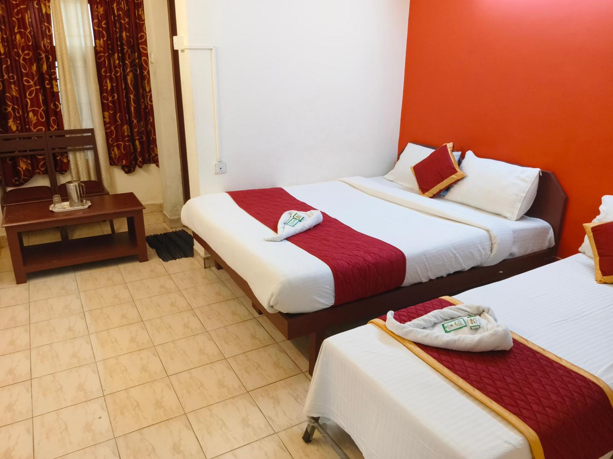 Hotel Gamas Inn Thiruvananthapuram Buitenkant foto