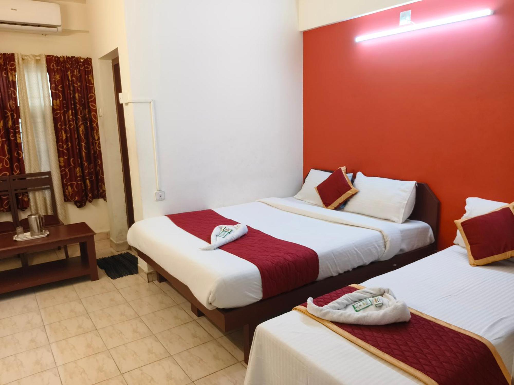 Hotel Gamas Inn Thiruvananthapuram Buitenkant foto